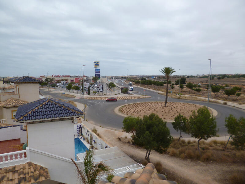 4 Cuarto Villa en venta