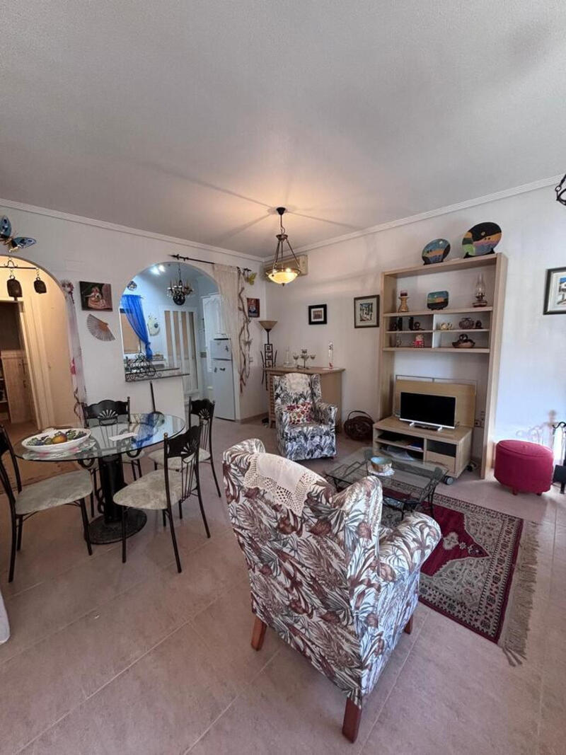 2 Schlafzimmer Stadthaus zu verkaufen