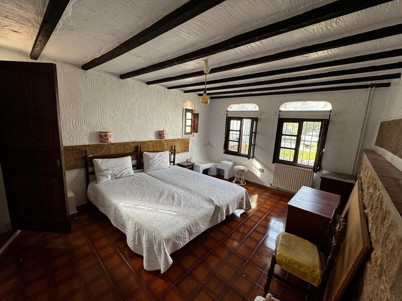 4 Schlafzimmer Villa zu verkaufen