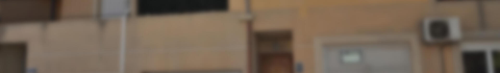 6 soveværelse Byhus til salg