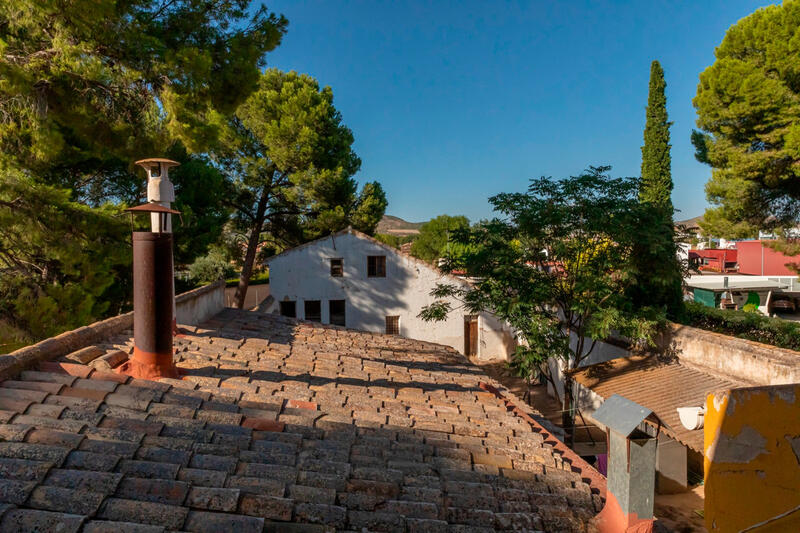 7 bedroom Villa for sale