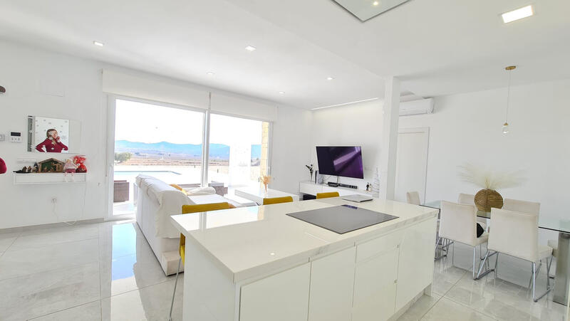 3 Cuarto Villa en venta