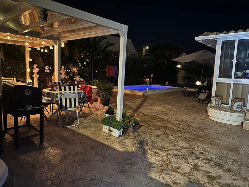 2 soveværelse Villa til salg