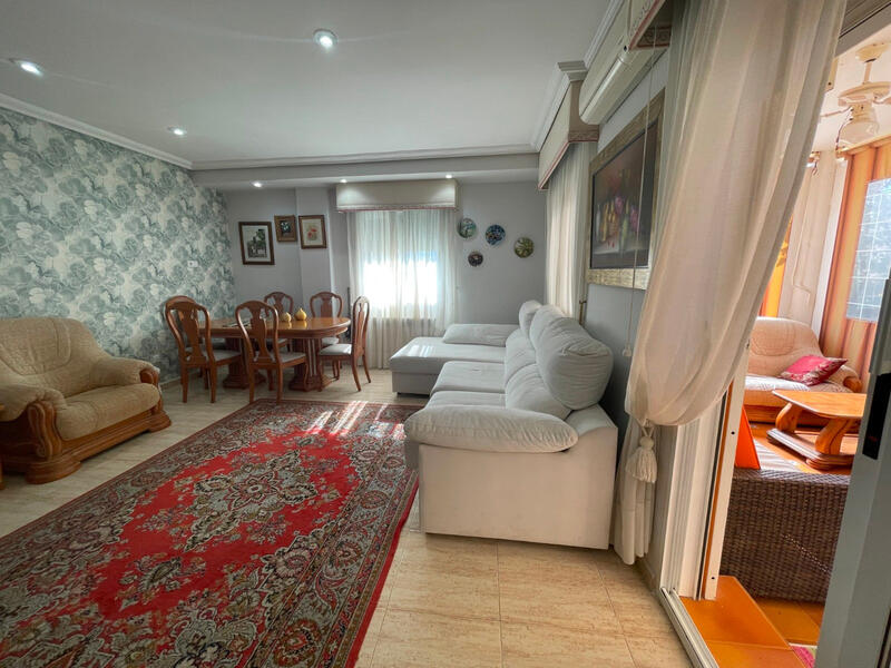 4 slaapkamer Villa Te koop