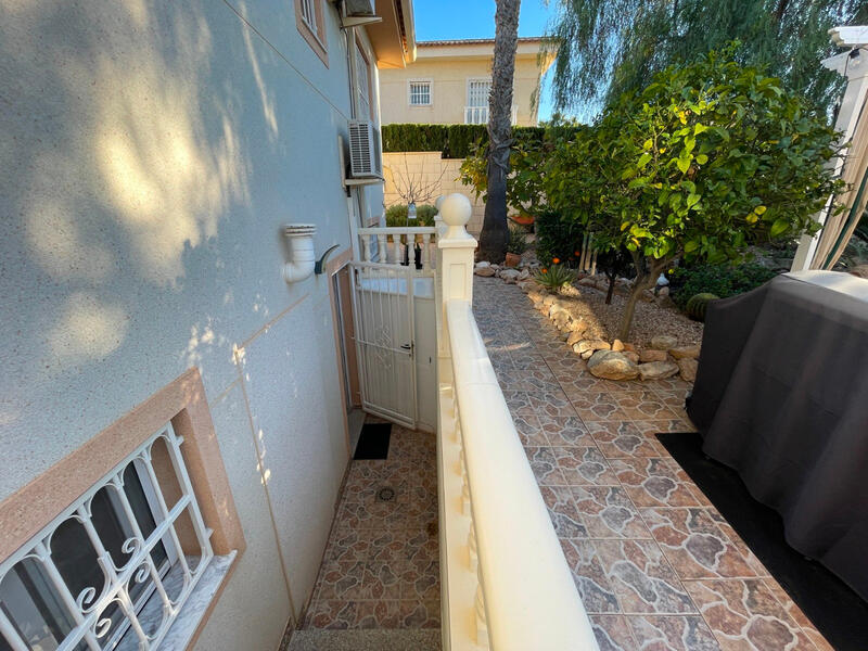 5 bedroom Villa for sale