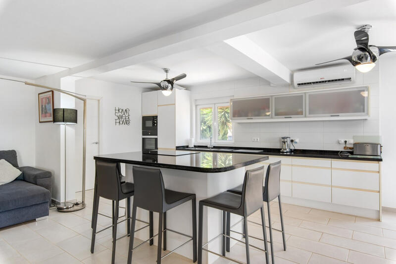 4 bedroom Villa for sale