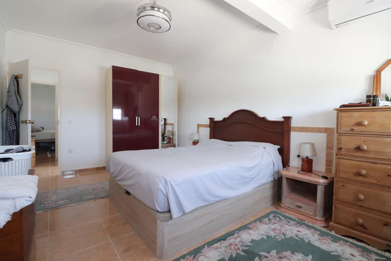 2 Schlafzimmer Stadthaus zu verkaufen