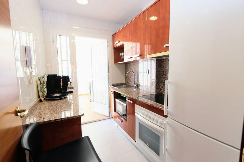 3 Schlafzimmer Stadthaus zu verkaufen