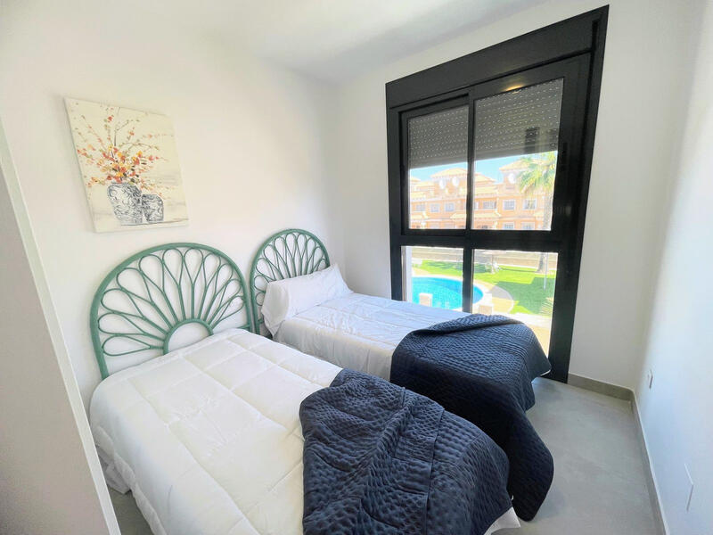 2 спальная комната квартира продается