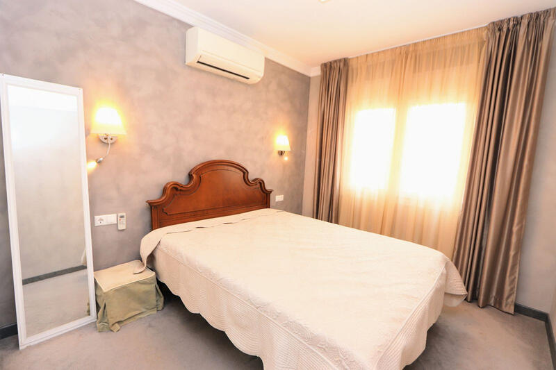 3 спальная комната вилла продается