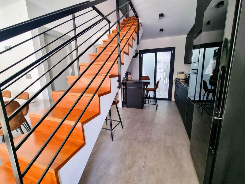 3 Cuarto Villa en venta