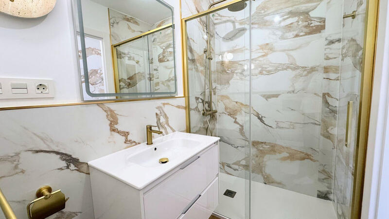 2 slaapkamer Appartement Te koop