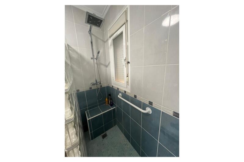 2 bedroom Townhouse for sale