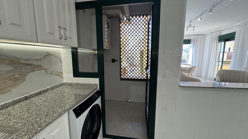 2 спальная комната квартира продается