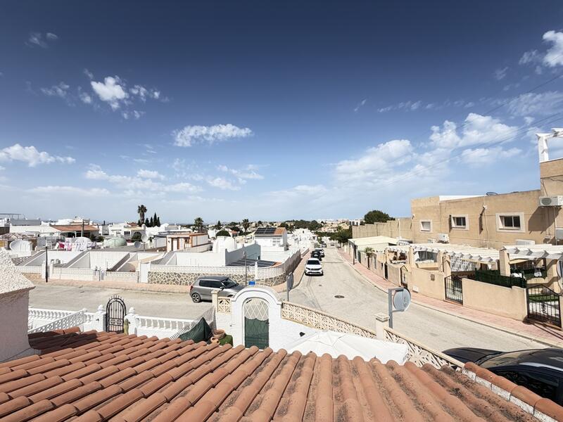 2 спальная комната городская тюрьма продается