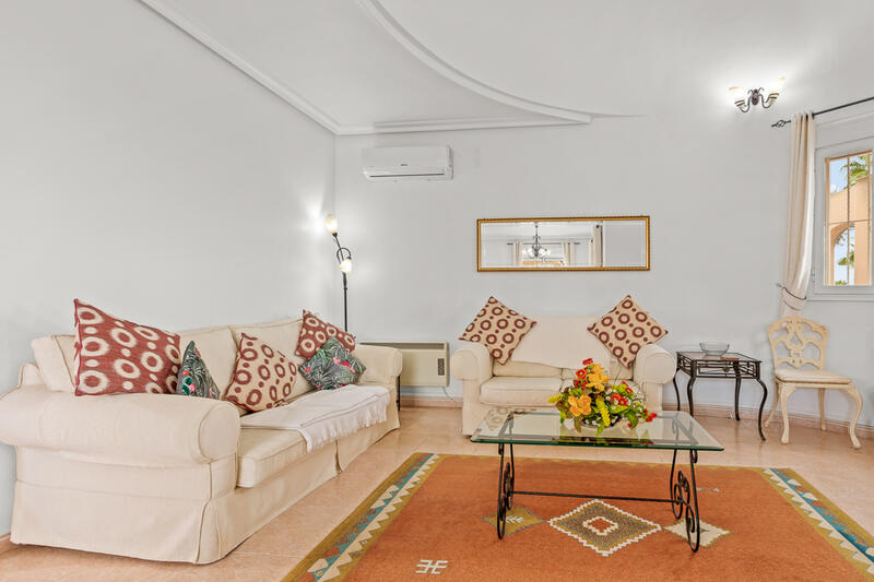 4 Cuarto Villa en venta