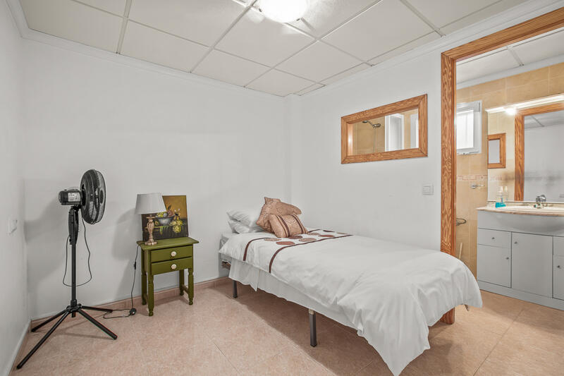 4 Cuarto Villa en venta