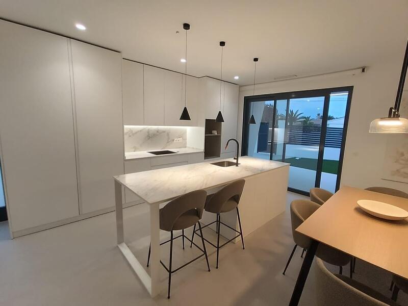 3 Cuarto Villa en venta
