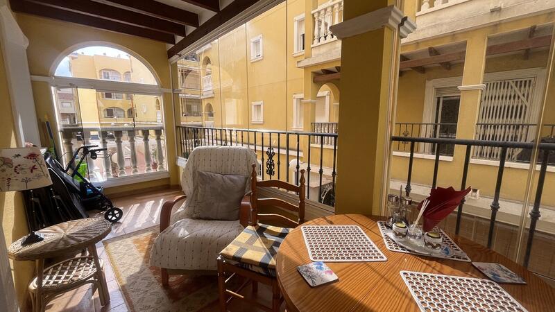 2 slaapkamer Appartement Te koop