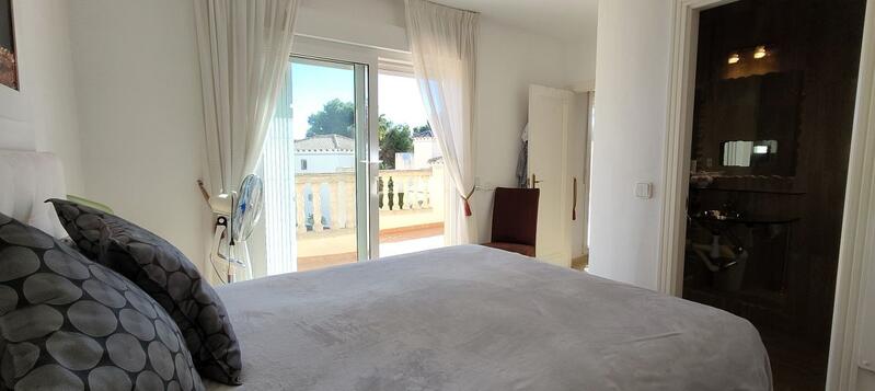 3 Cuarto Villa en venta
