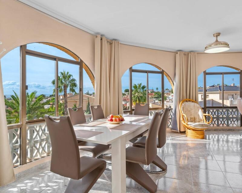 5 slaapkamer Villa Te koop