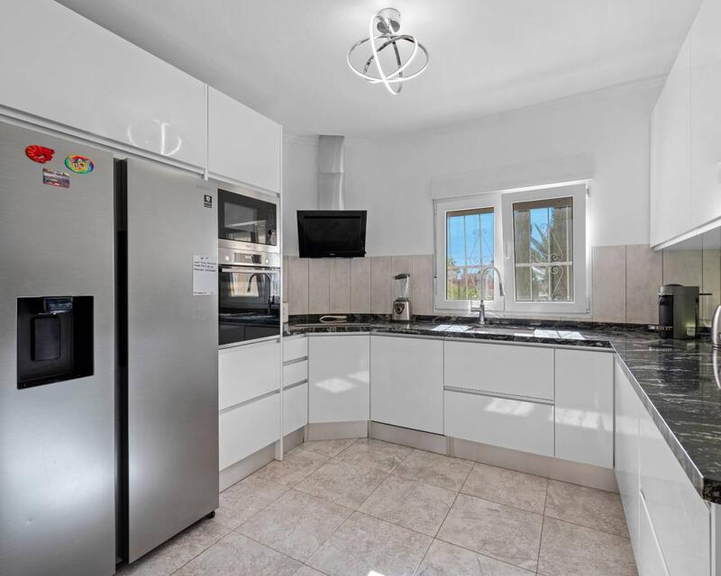 5 slaapkamer Villa Te koop