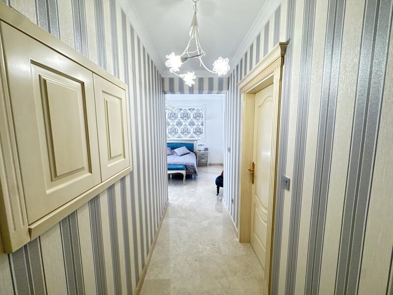 4 Cuarto Villa en venta