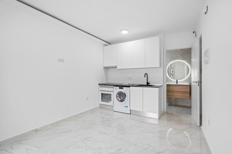 1 bedroom Apartment for sale