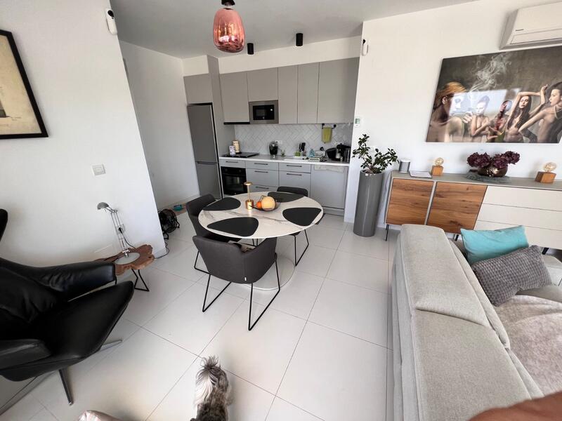 2 slaapkamer Appartement Te koop