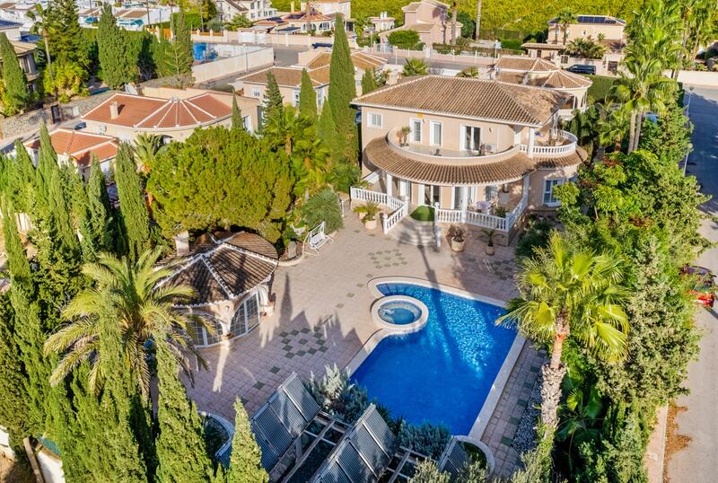Villa for sale in Ciudad Quesada, Alicante