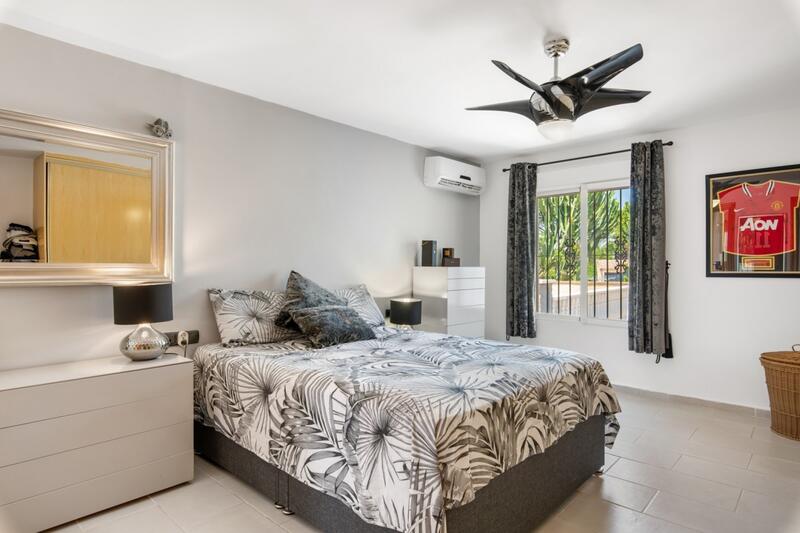 4 Cuarto Casa de Campo en venta