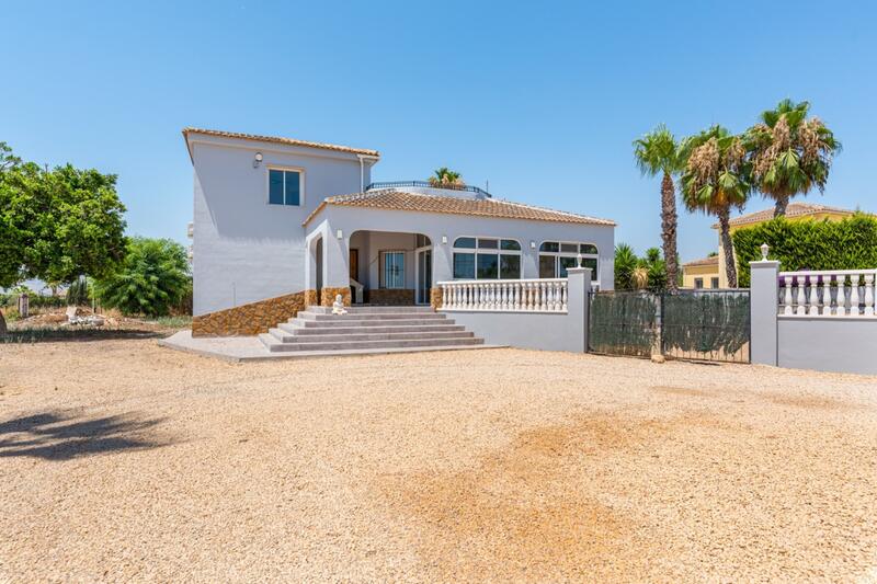 4 Cuarto Casa de Campo en venta