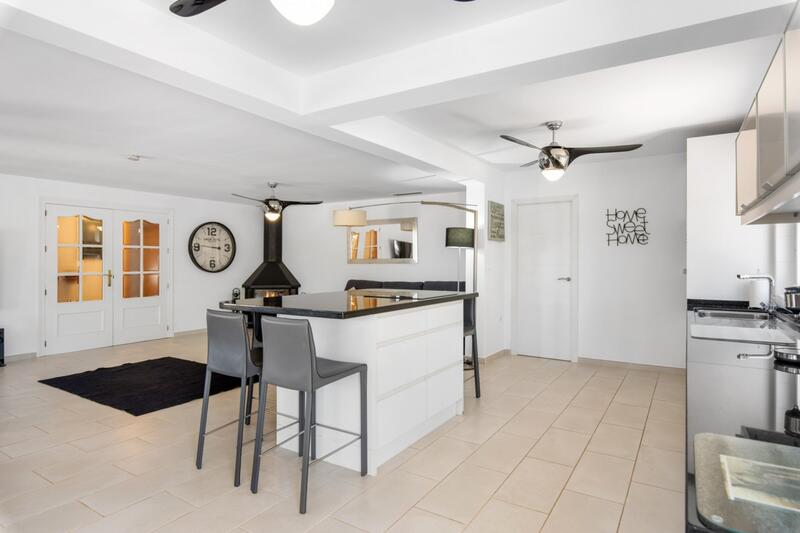 4 Cuarto Casa de Campo en venta