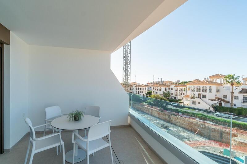 2 bedroom Apartment for sale