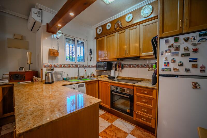 2 slaapkamer Villa Te koop in La Zenia, Alicante