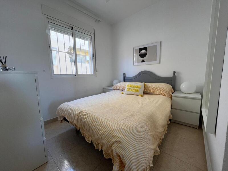 2 slaapkamer Appartement Te koop