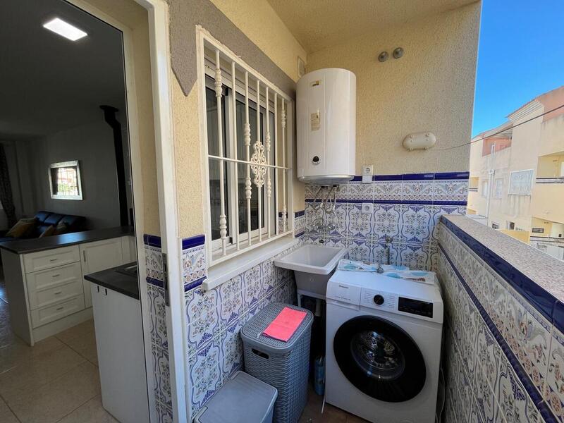 2 slaapkamer Appartement Te koop