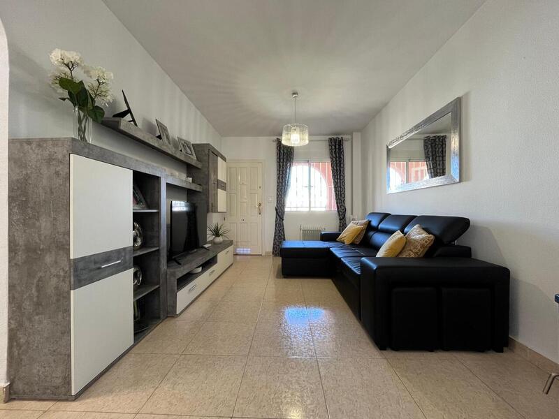 2 slaapkamer Appartement Te koop