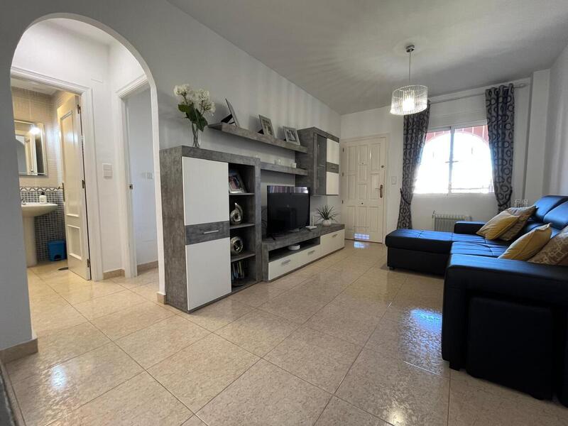 2 slaapkamer Appartement Te koop