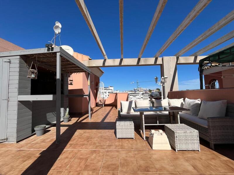 2 slaapkamer Appartement Te koop