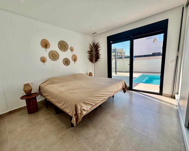 3 Cuarto Villa en venta