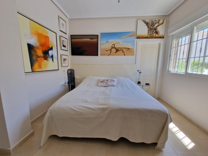 4 slaapkamer Villa Te koop