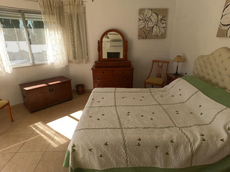 4 Cuarto Villa en venta