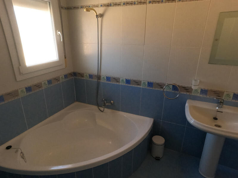 4 Cuarto Villa en venta