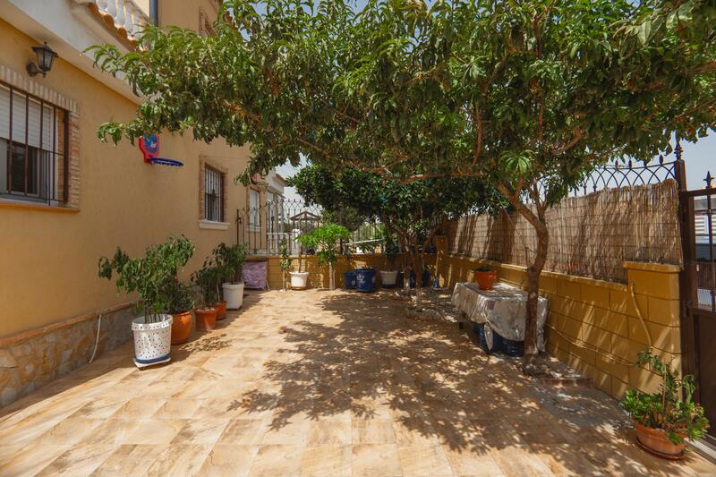 3 Cuarto Adosado en venta