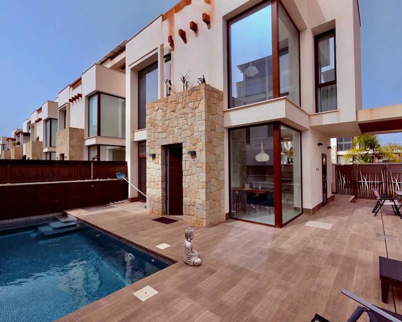Villa zu verkaufen in Ciudad Quesada, Alicante