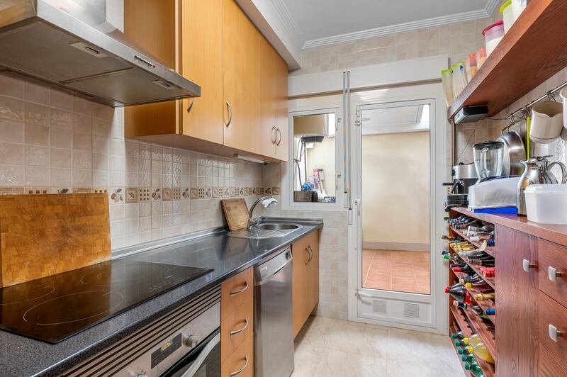 3 bedroom Townhouse for sale