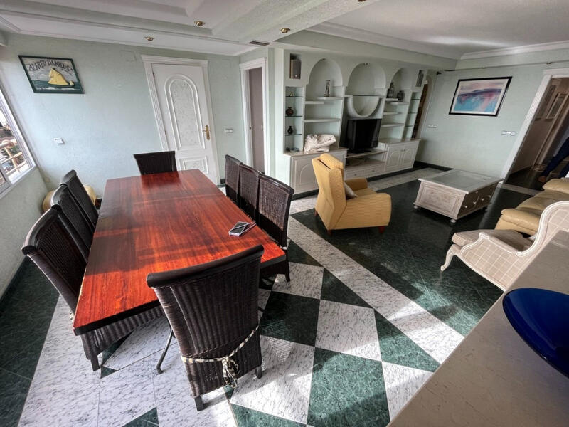 3 slaapkamer Appartement Te koop