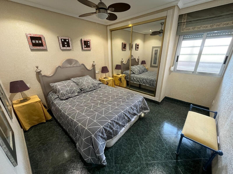 3 slaapkamer Appartement Te koop