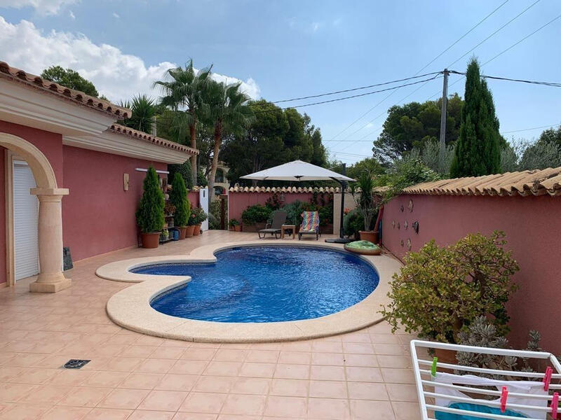 3 slaapkamer Villa Te koop